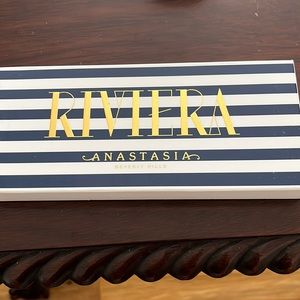 Brand new Anastasia of Beverly Hills Rivera Eye Palette